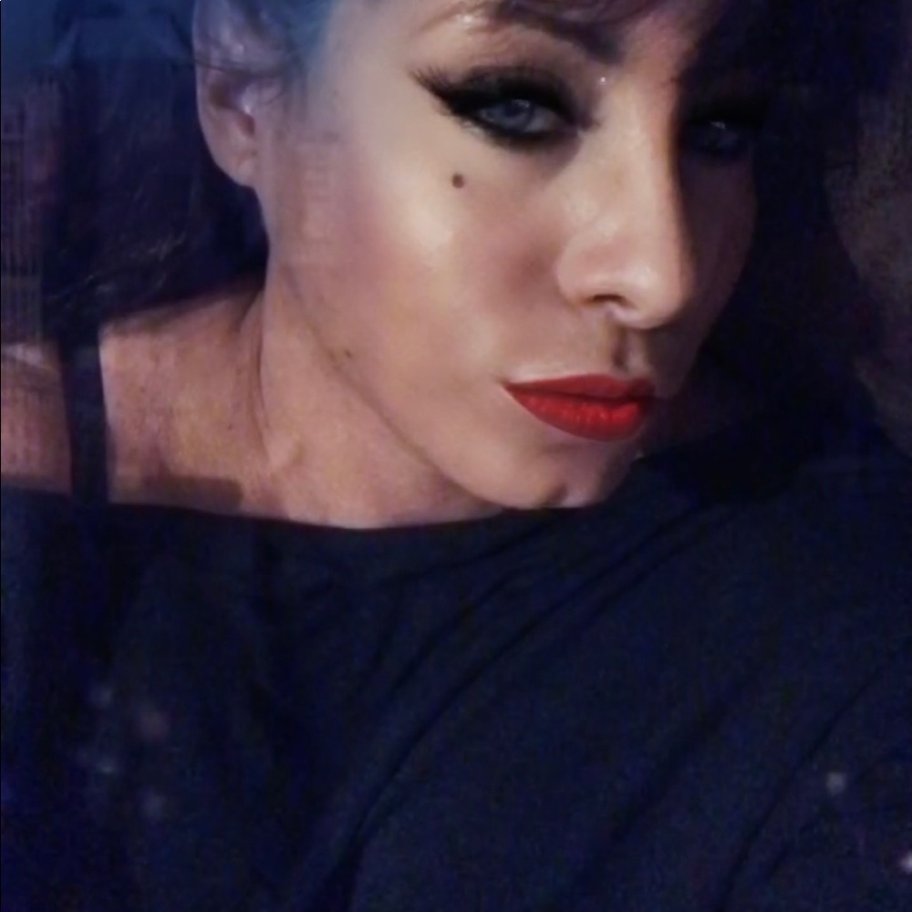 Meet your Posher, Nicolea